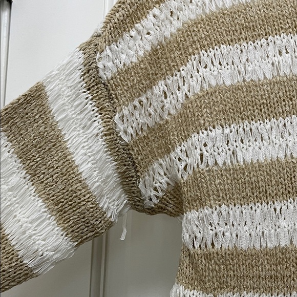 John + Jenn Women's Tan and White Loose Knit Long Line Stripe Sweater - Sz Small - Picture 6 of 16